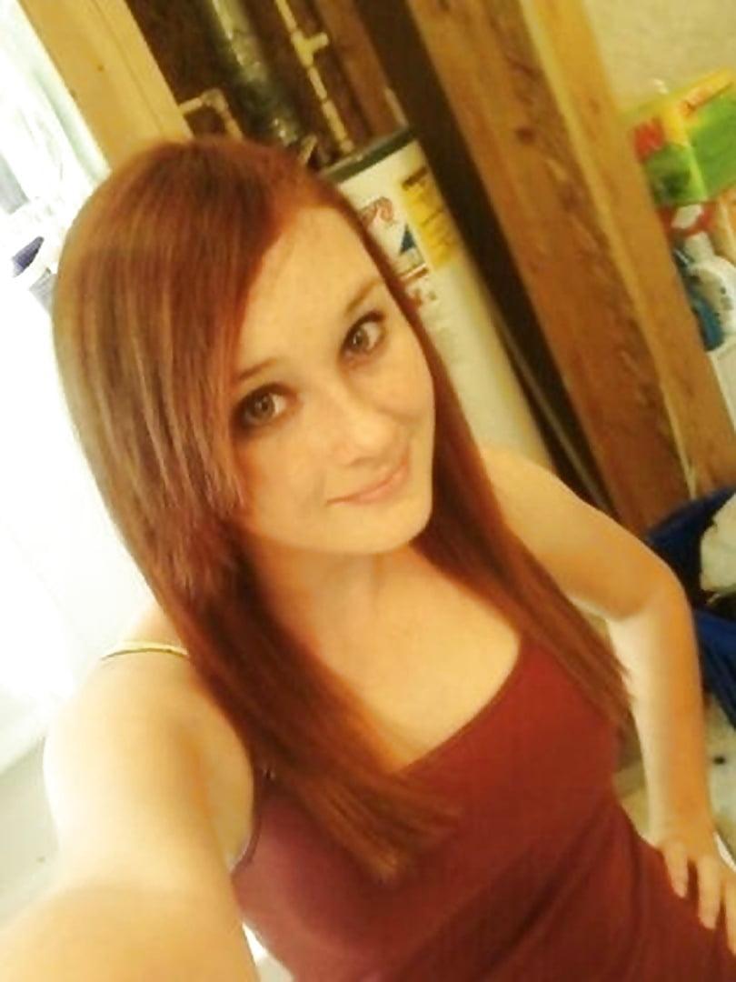 Bigbootyworker664 from Victoria,Australia