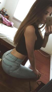 BreyEs from Queensland,Australia