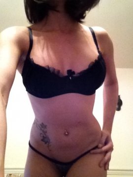 CurlyFlirt from Auckland,New Zealand