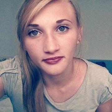 Twilightwas from New South Wales,Australia