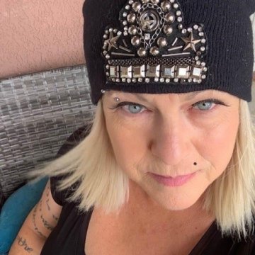 c0ckinmym0uth from New South Wales,Australia